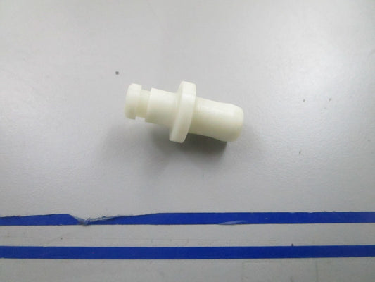 *NEW OEM* 0810 OMC Johnson Evinrude Nipple 335234 0335234