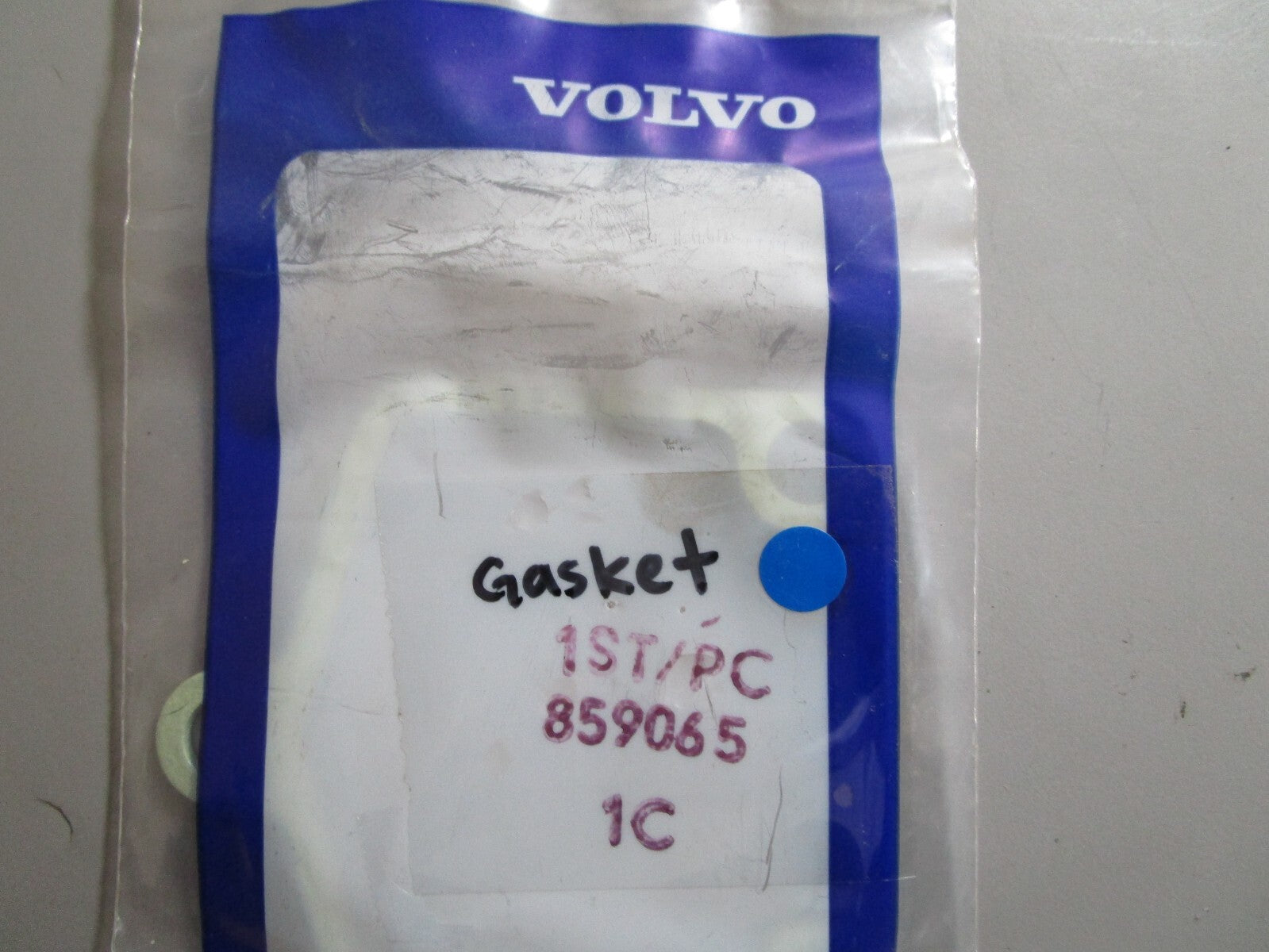 *NEW OEM* 0810 Volvo Penta Gasket 859065