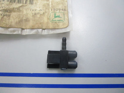 NEW OEM AT159010 John Deere Nozzle 0810