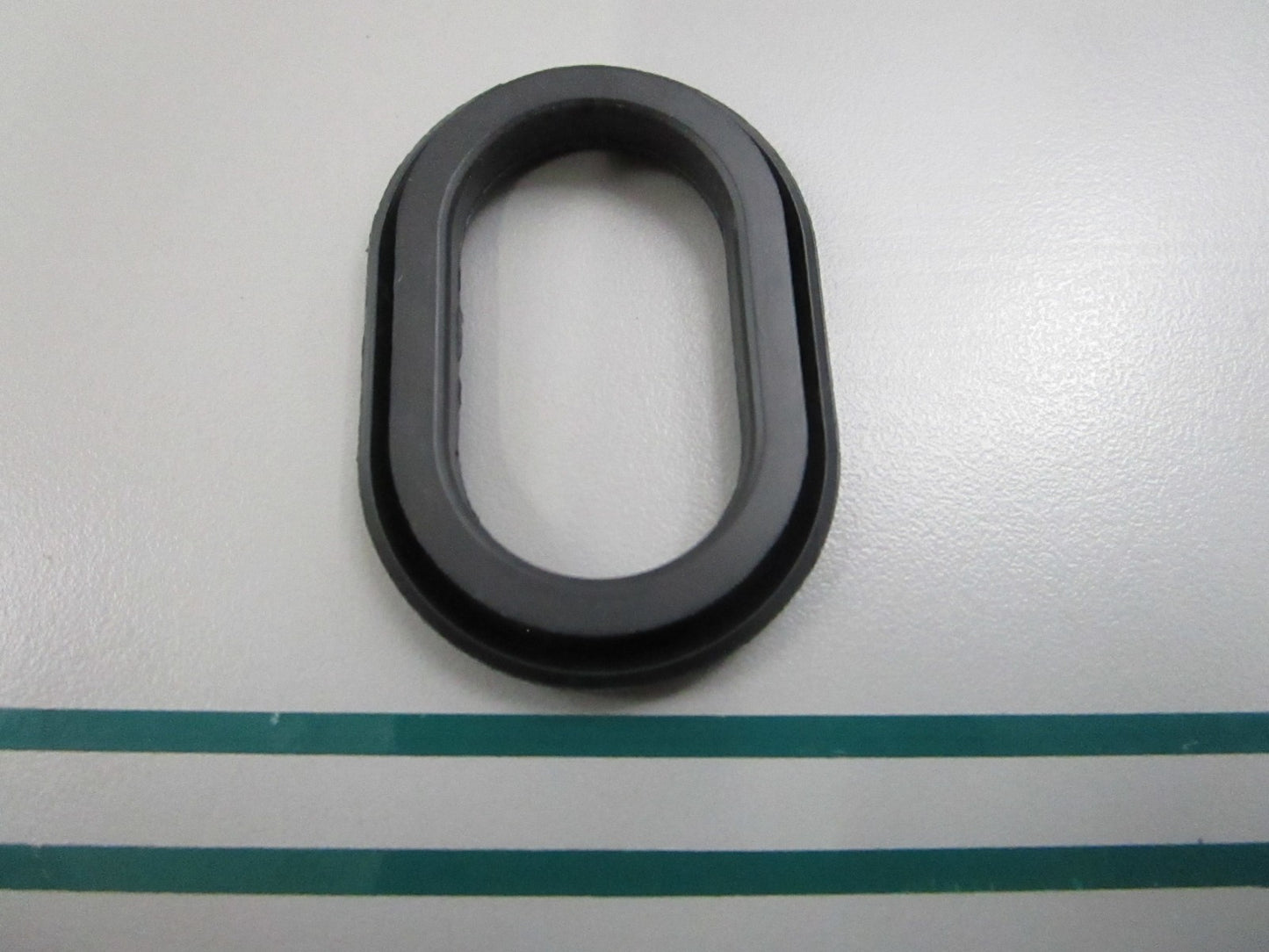 NEW OEM 6H3-45127-01-00 Yamaha Seal 0810