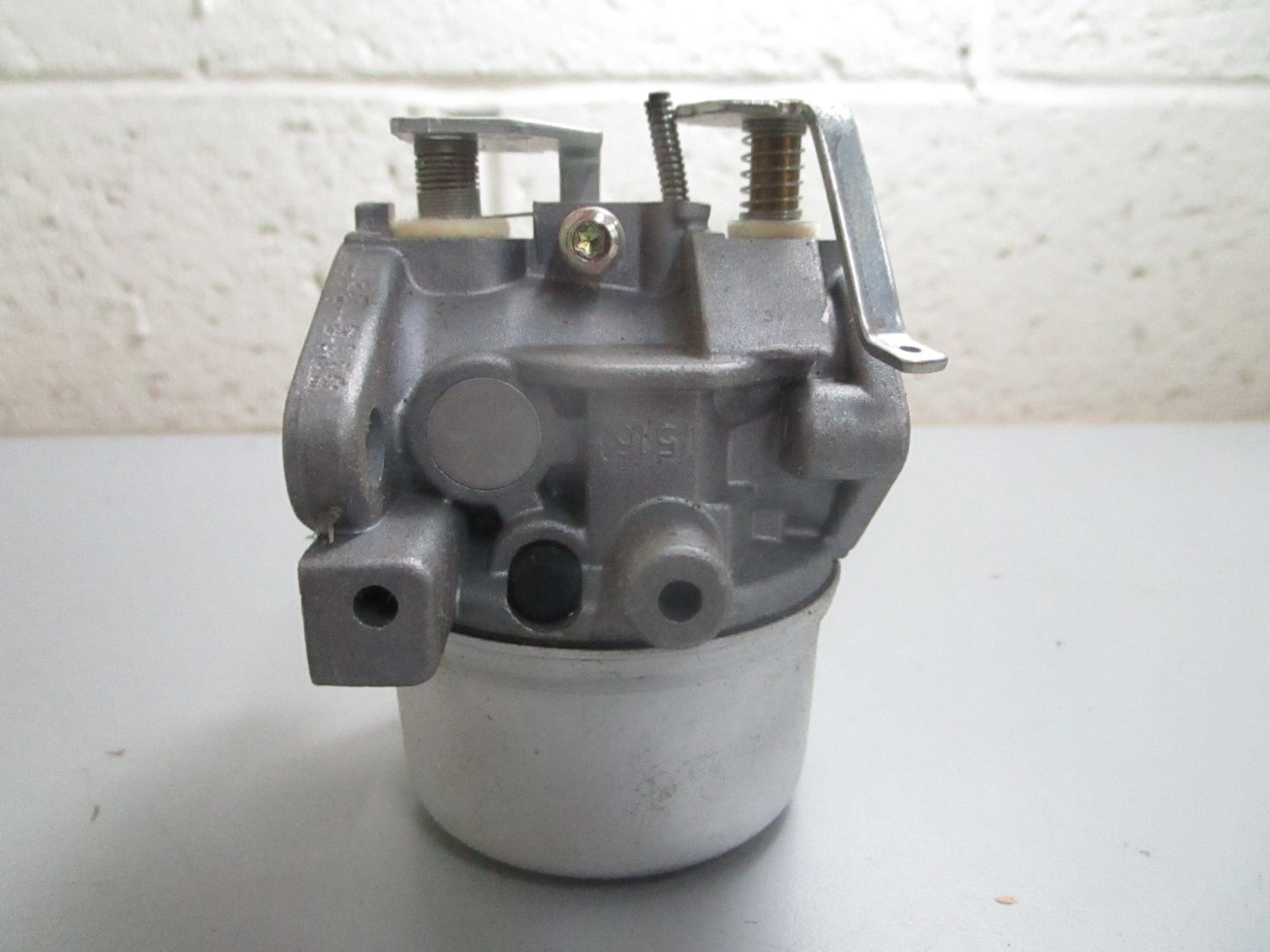 *NEW OEM* 0820 Tecumseh Carburetor Assy 640078A