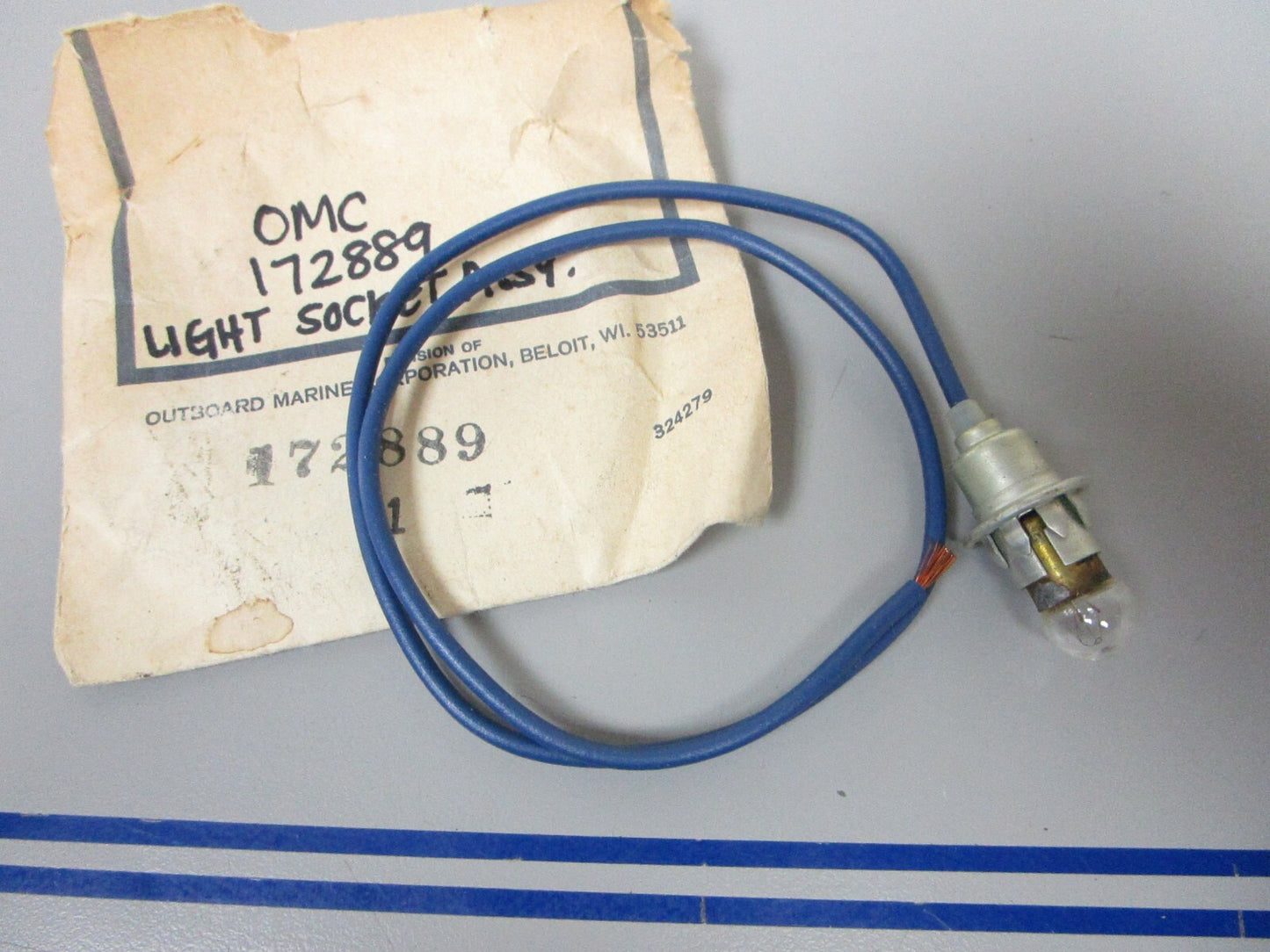 *NEW OEM* 0810 OMC Johnson Evinrude Light Socket Assembly 172889 0172889