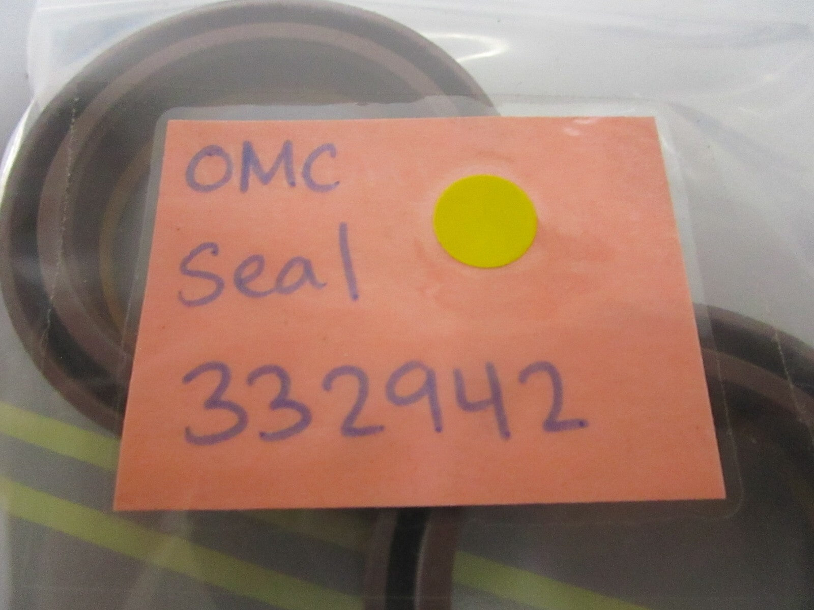 *NEW OEM* (LOT OF 2) 0810 OMC Johnson Evinrude Seal 332942 0332942