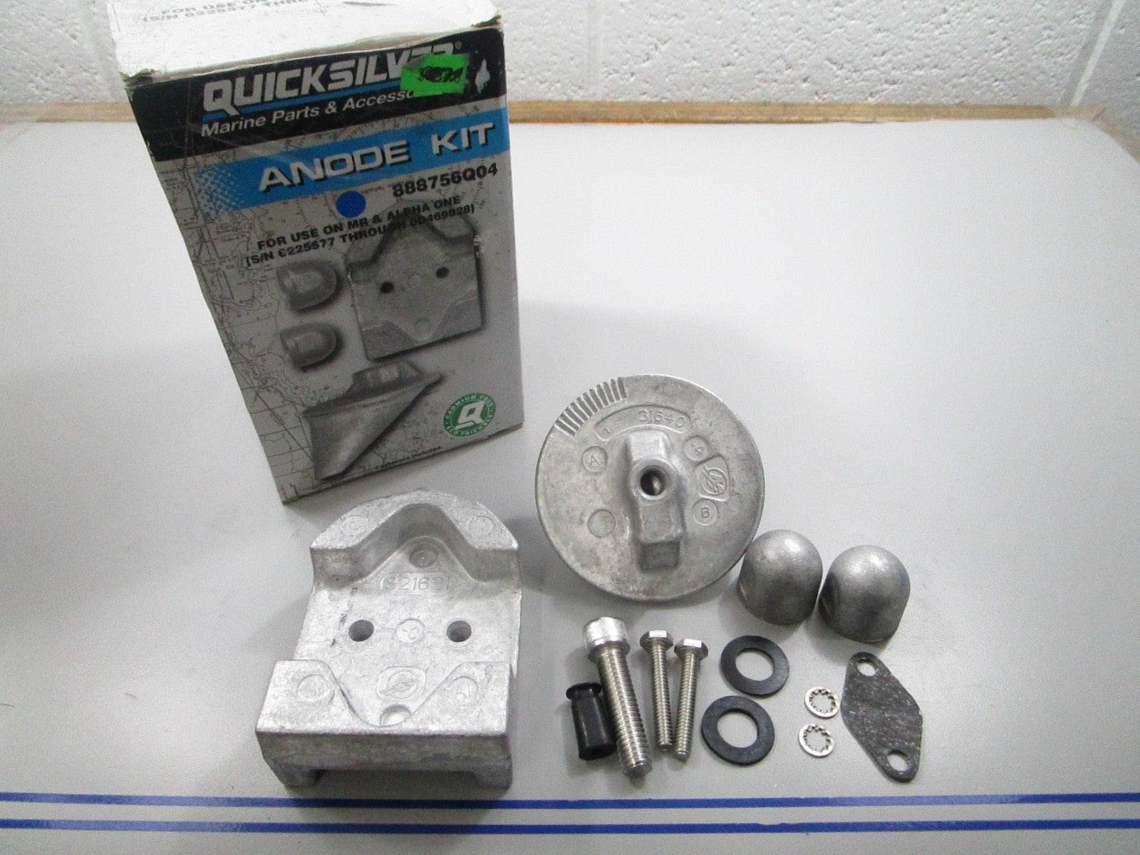 *NEW OEM* 0810 Mercury Quicksilver Anode Kit 888756Q04