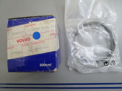 *NEW OEM* 0820 Volvo Penta Piston Ring Kit 3580337