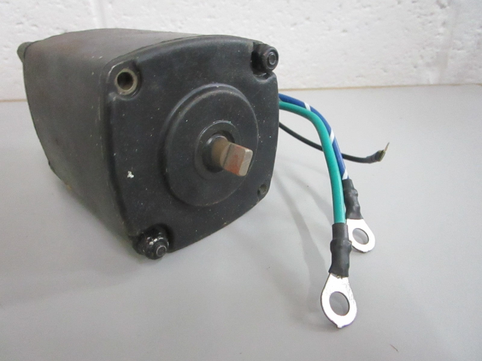 NEW OEM 87828 Mercury Quicksilver Motor 0820