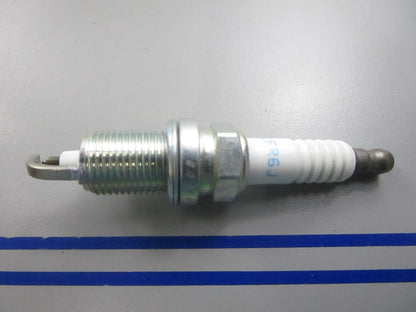 NEW IZDE6J NGK Spark Plug 0810