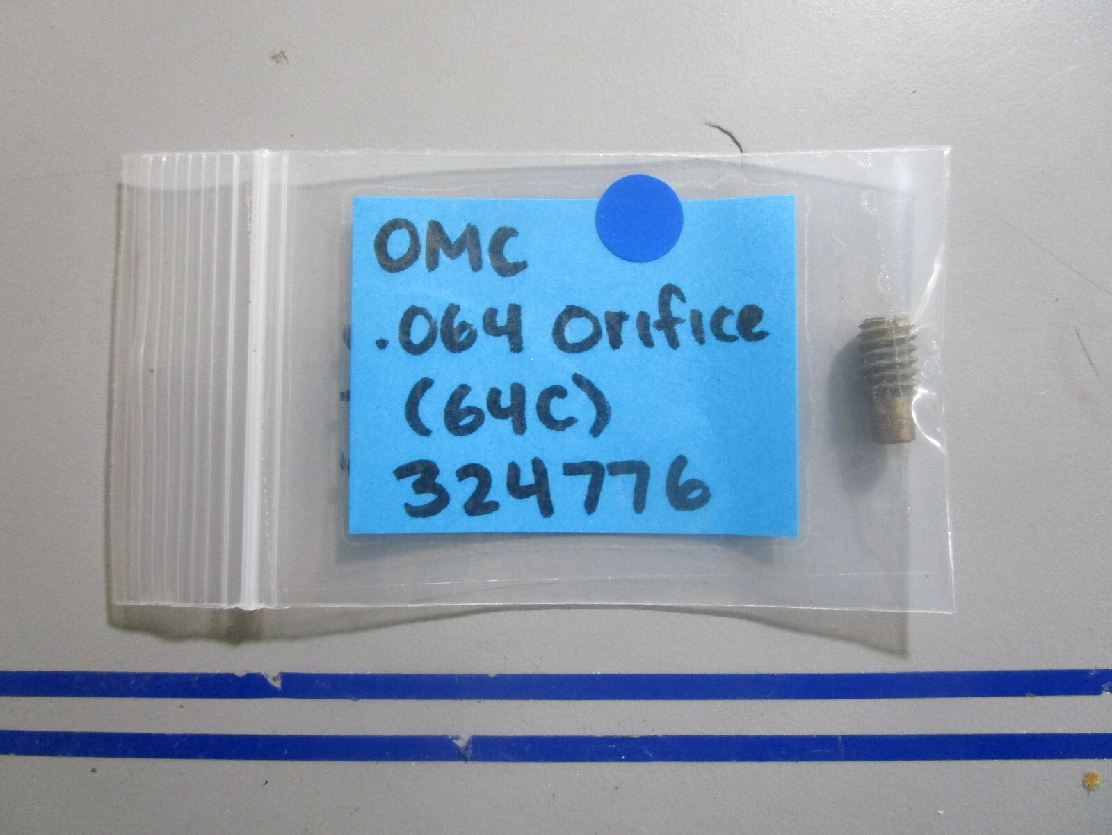 *NEW OEM* 0810 OMC Johnson Evinrude .064 Orifice (64C) 324776 0324776