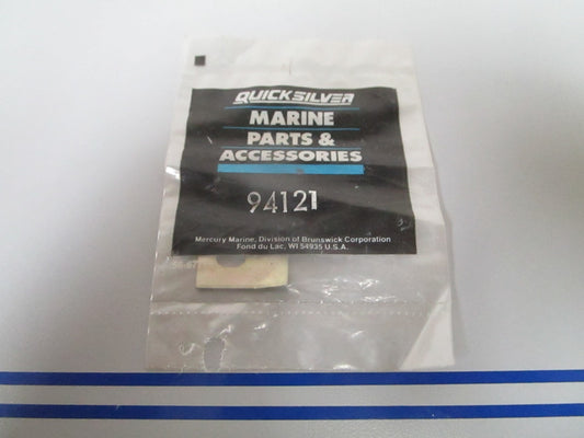 NEW OEM 94121 Mercury Quicksilver Retainer 0810