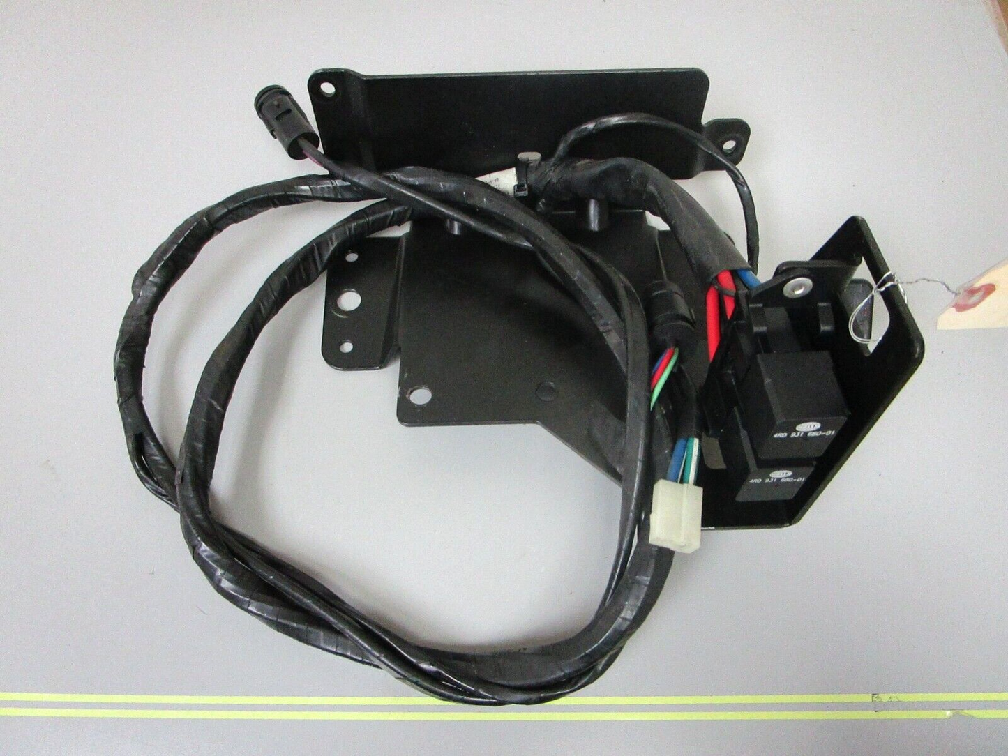 *NEW OEM* 0720 Volvo Penta TSK SX Trim Pump Wire Harness & Bracket Ay 3858083