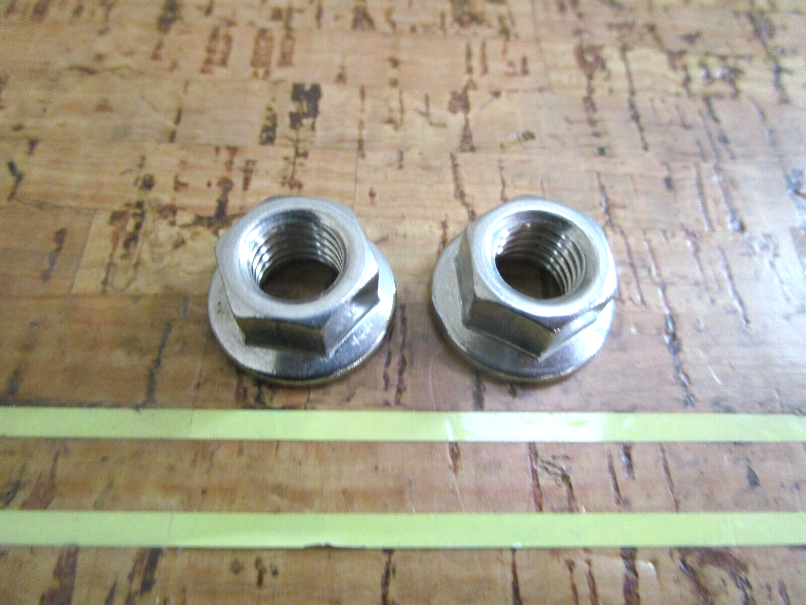 *NEW OEM* (LOT OF 4) 0750 Volvo Penta FLANGE LOCK NUT 984054