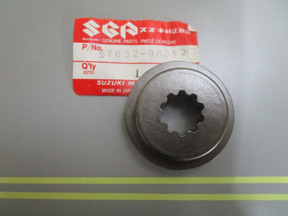 *NEW OEM* 0810 Suzuki Propeller Stopper 54632-96312