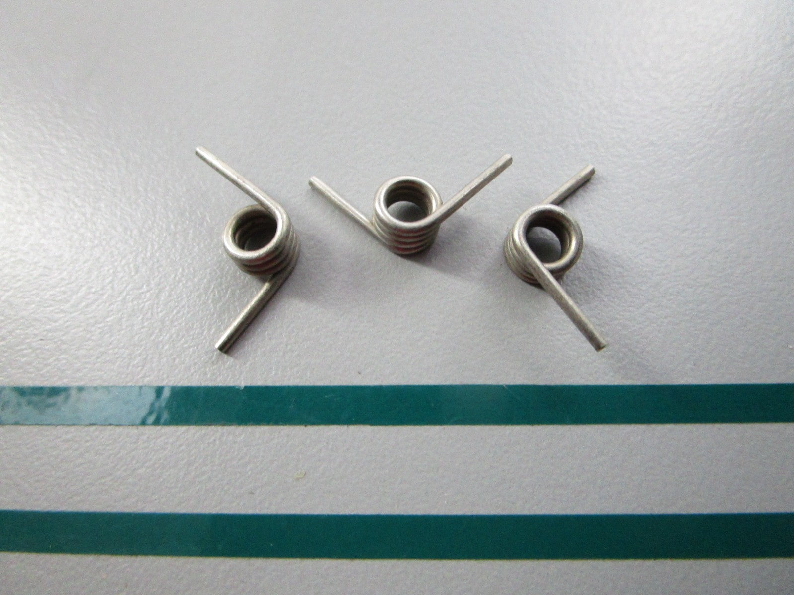 NEW OEM (LOT OF3) 301829 0301829 OMC Johnson Evinrude Retainer 0810