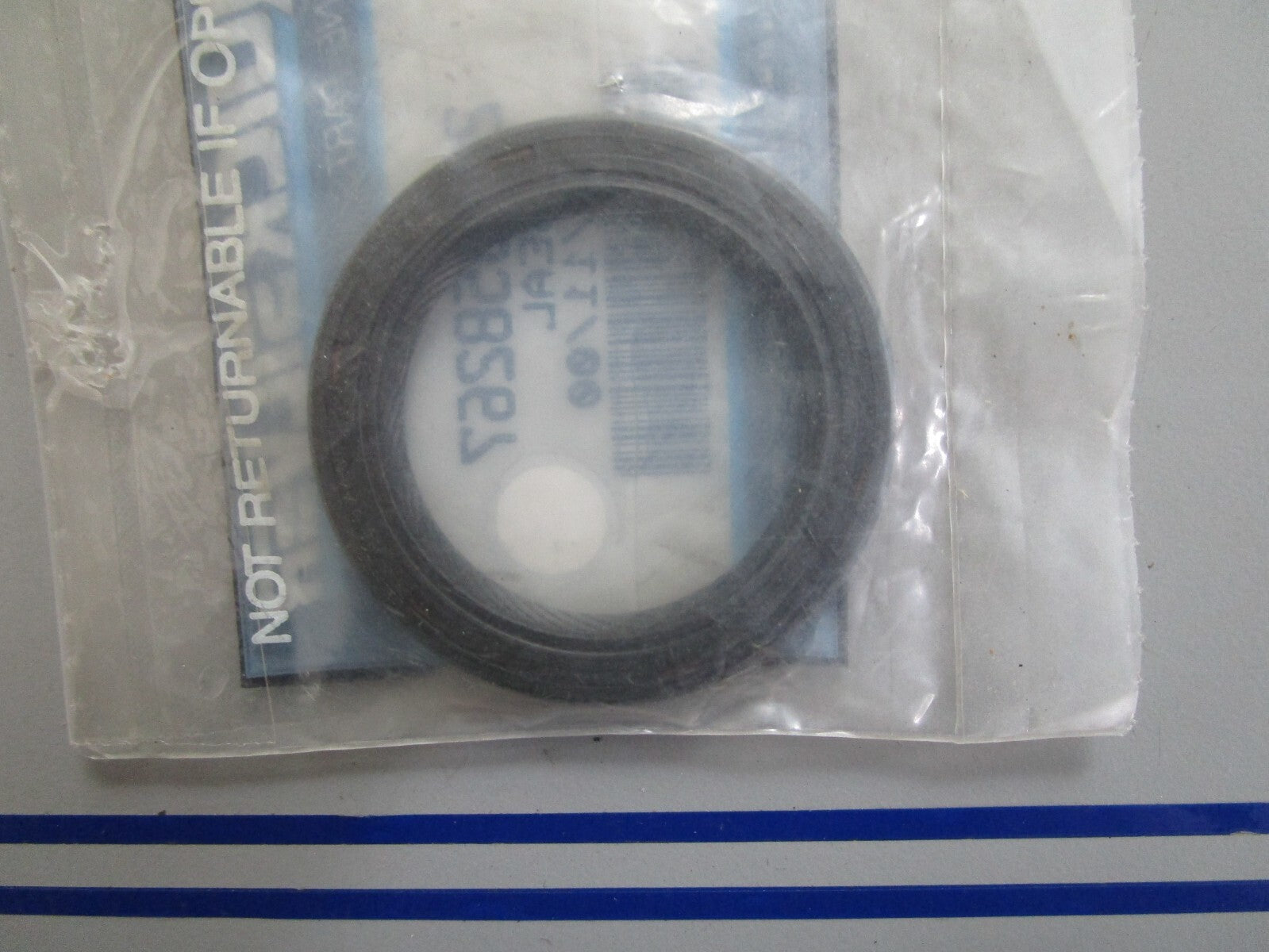 *NEW OEM* 0820 Mercury Quicksilver Seal 26-858267