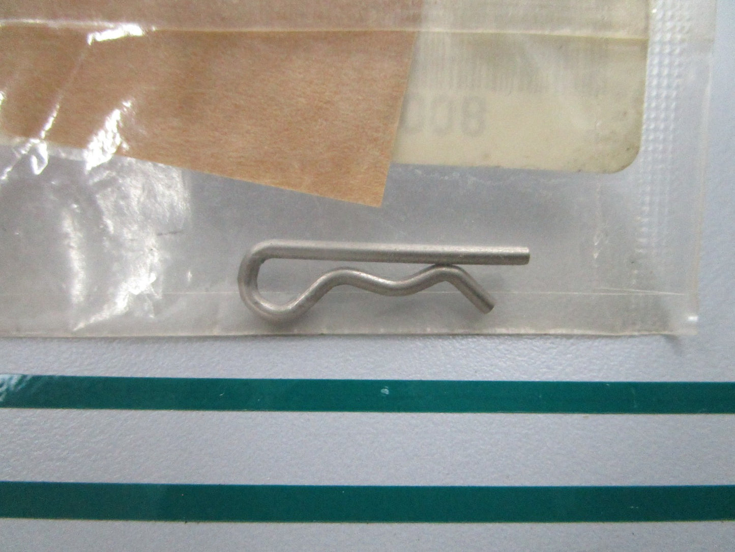 NEW OEM 90468-18008 Yamaha Clip 0810