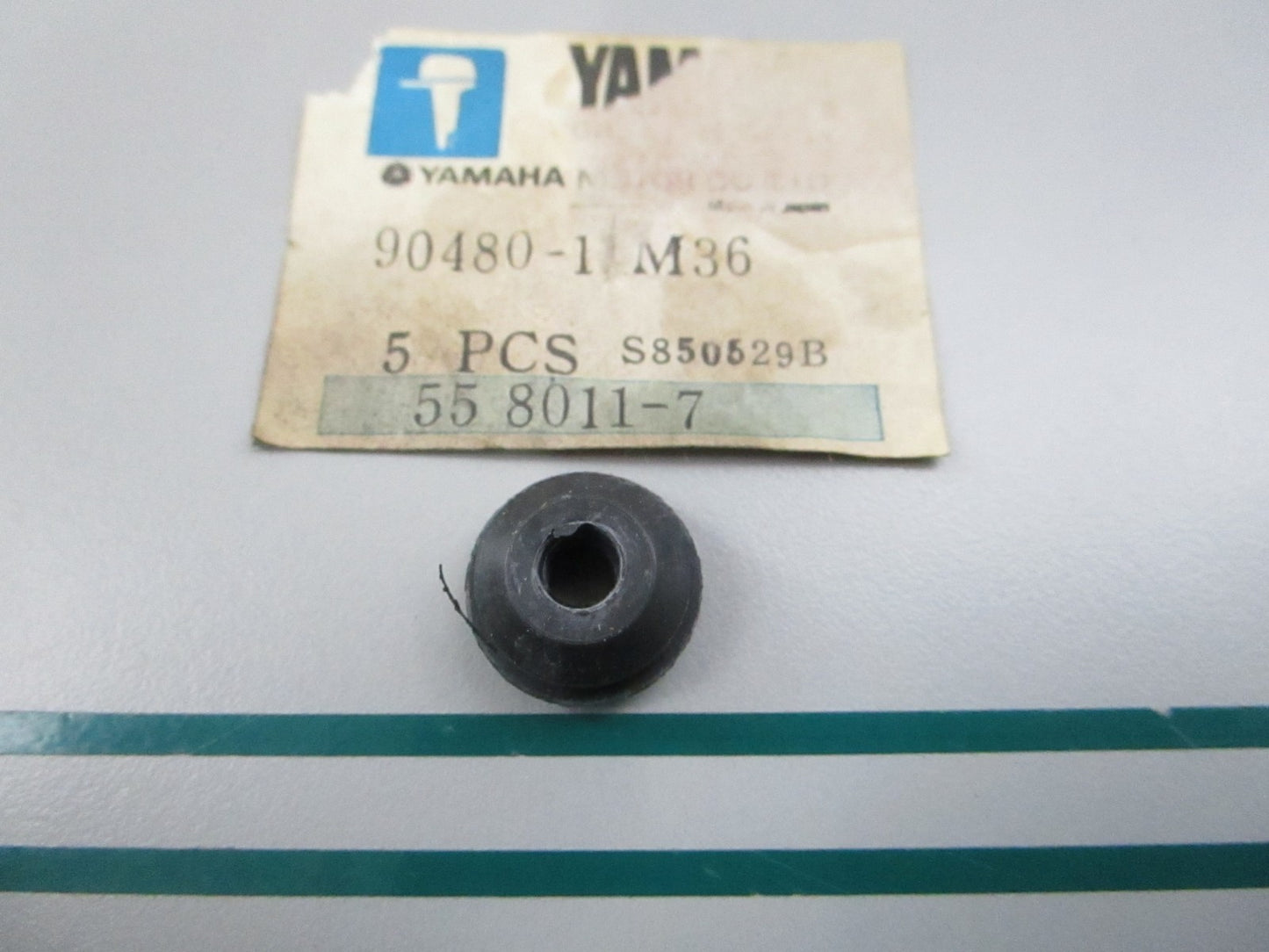 NEW OEM 90480-11M36-00 Yamaha Grommet 0810