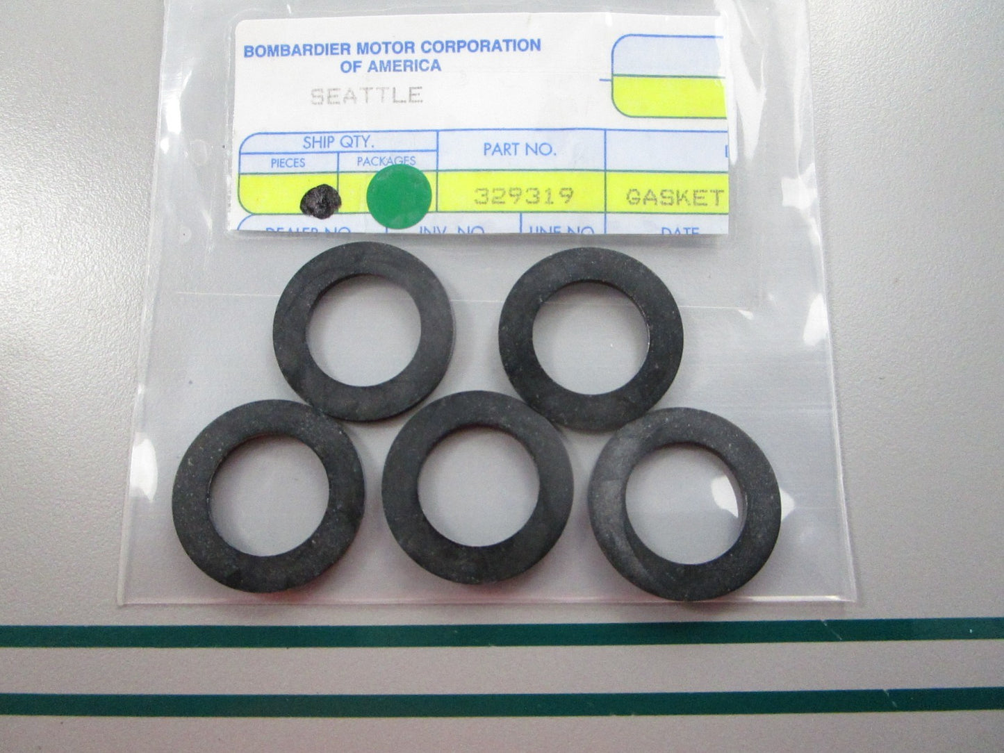NEW OEM (LOT OF 5) 329319 0329319 OMC Johnson Evinrude Gasket 0810