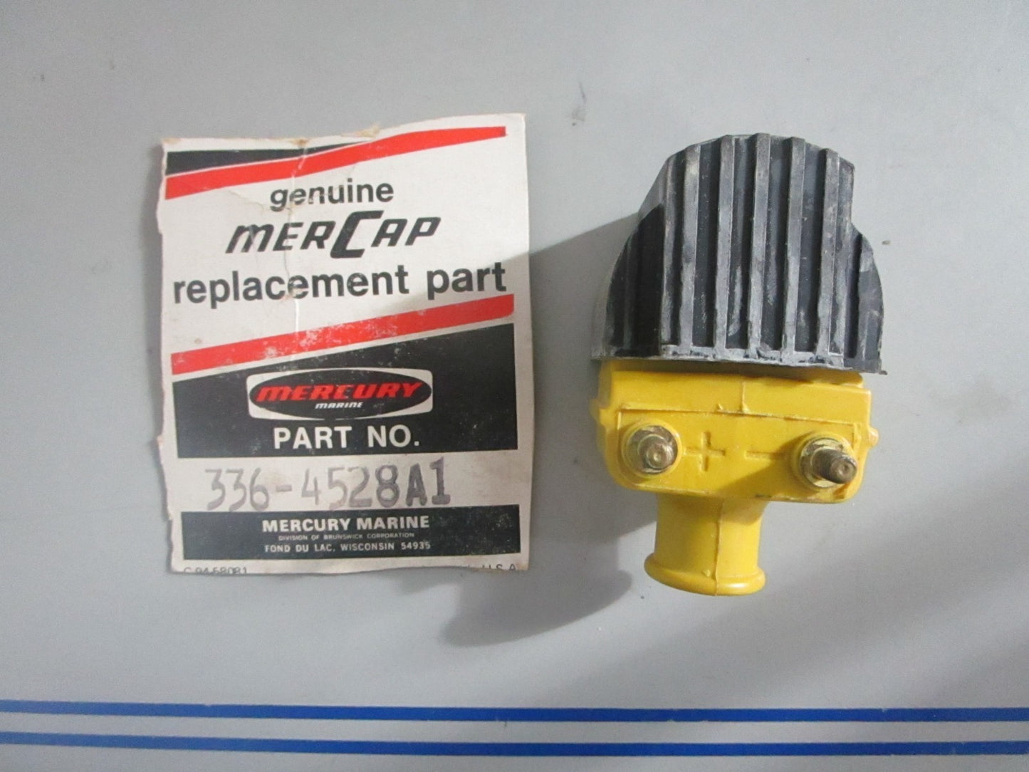 *NEW OEM* 0820 Mercury Quicksilver Ignition Coil 336-4528A1