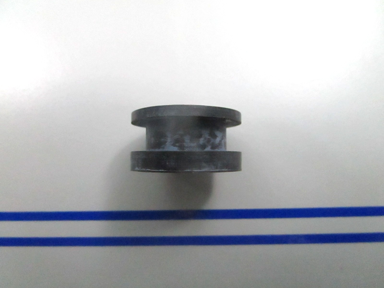 *NEW OEM* 0810 Tohatsu Grommet 353-67166-0 353671660