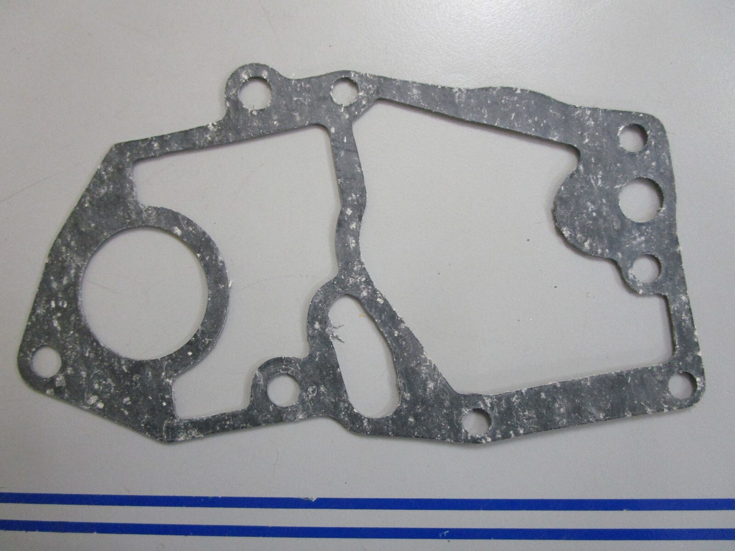 *NEW OEM* 0810 OMC Johnson Evinrude Gasket 305324 0305324