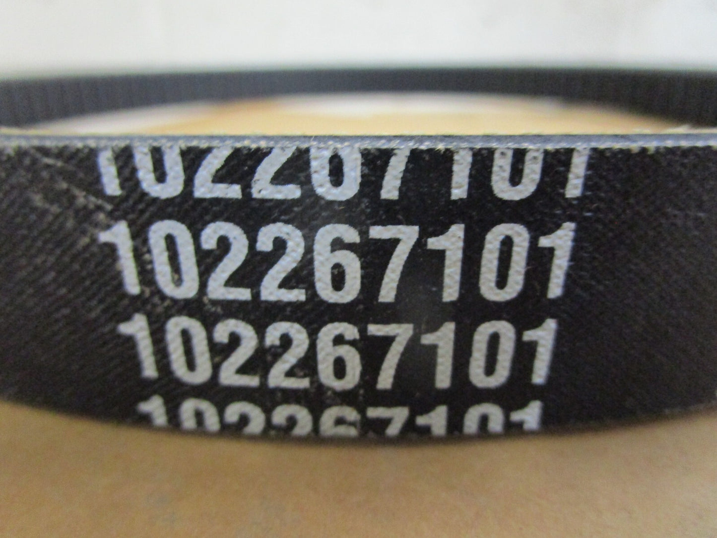 *NEW OEM* 0820 Bobcat Drive Belt 102267101CC