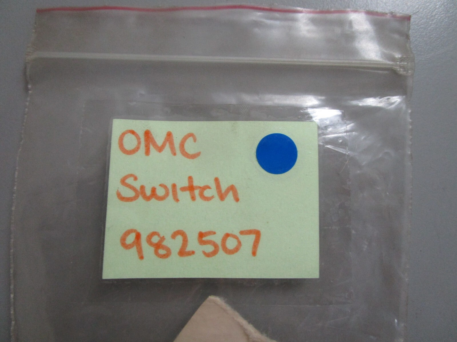 *NEW OEM* 0810 OMC Johnson Evinrude Switch 982507 0982507