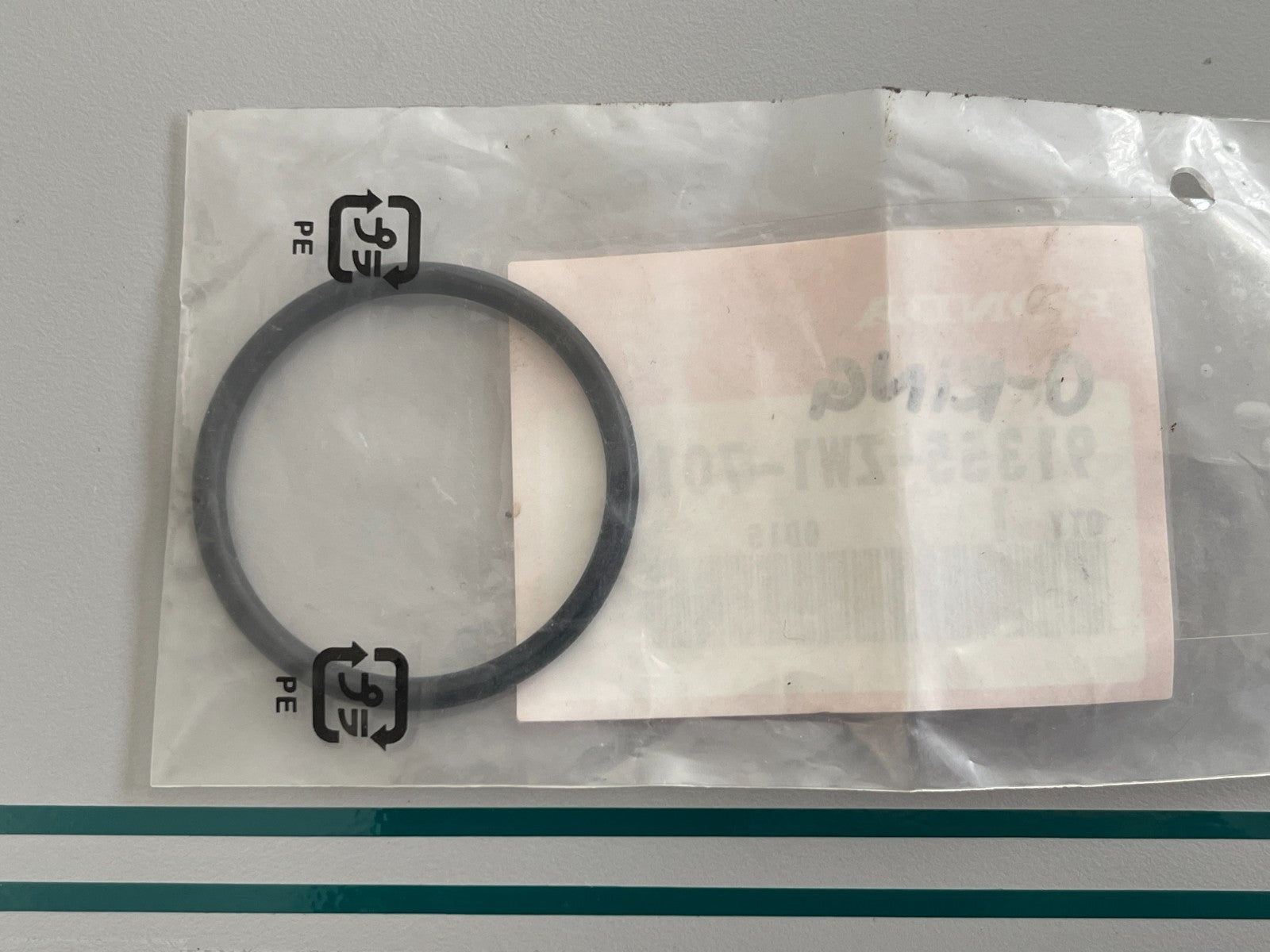 NEW OEM 91355-ZW1-701 Honda O-Ring 0810