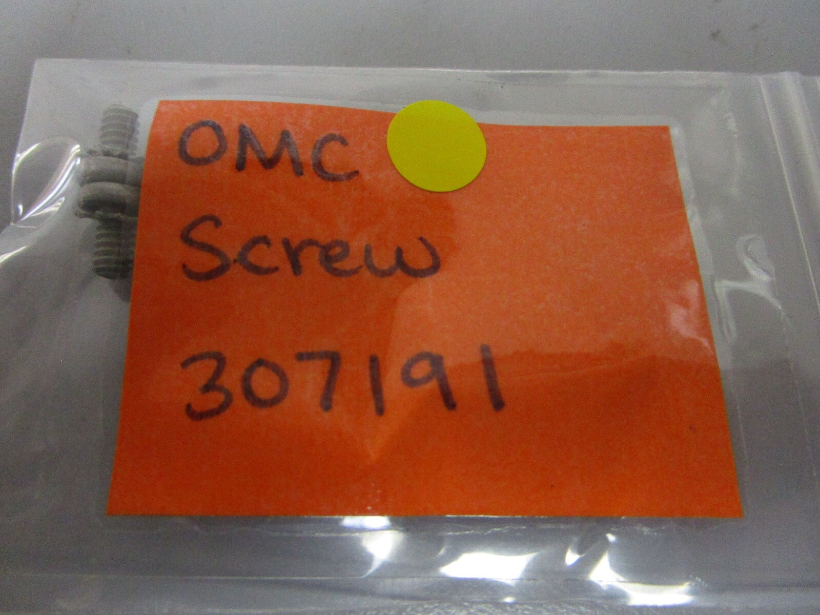 *NEW OEM* (LOT OF 3) 0810 OMC Johnson Evinrude Screw 307191 0307191