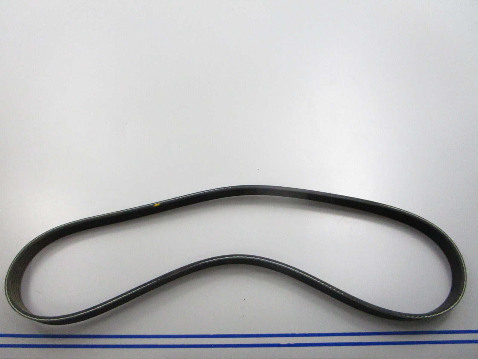 NEW K050370 Gates Micro-V Serpentine Belt 0810