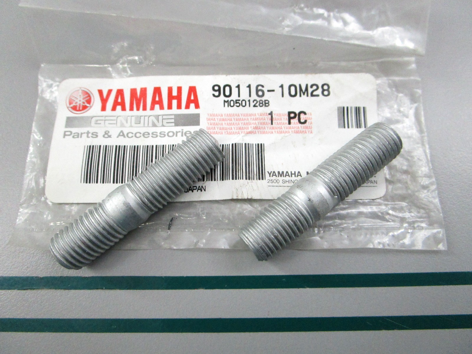 NEW OEM (LOT OF 2) 90116-10M28-00 Yamaha Stud Bolt 0810