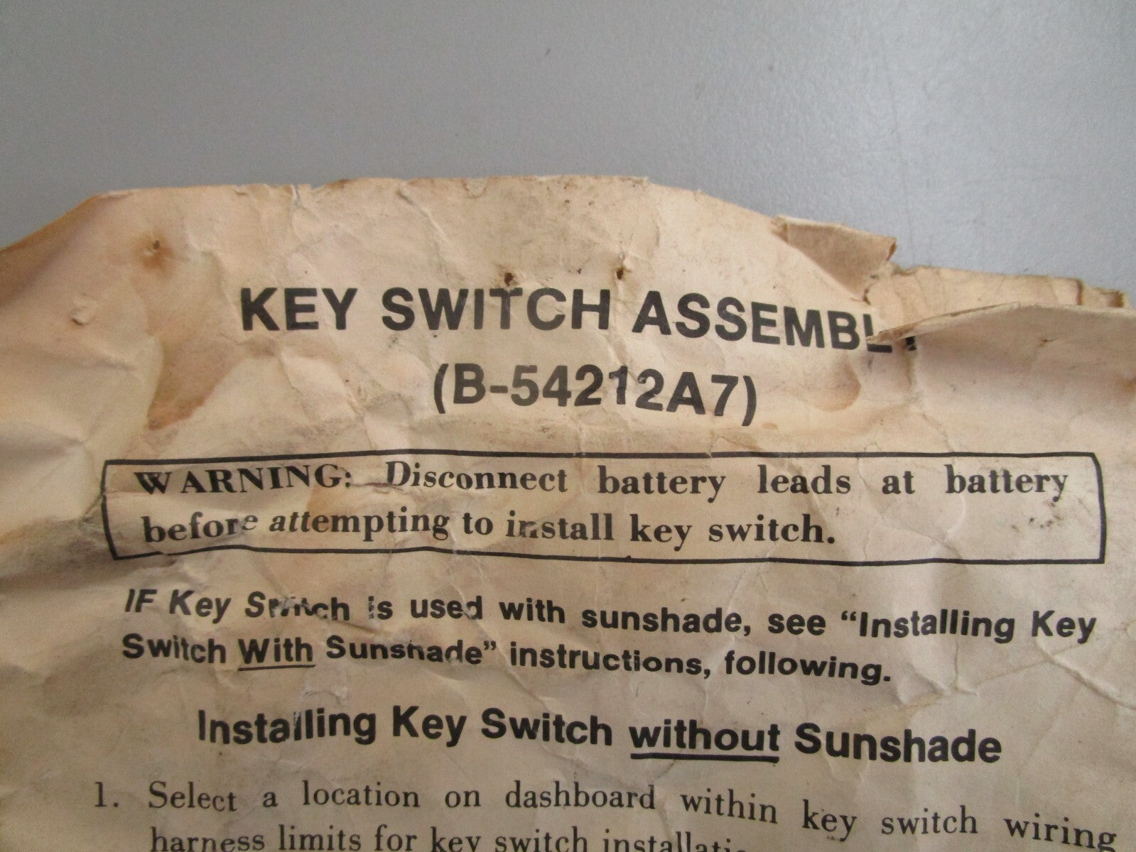 *NEW OEM* 0820 Mercury Quicksilver Key & Switch Assy 54212A7