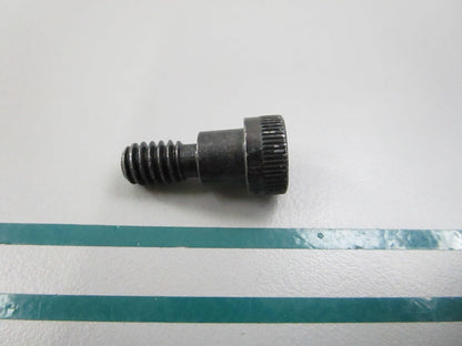 NEW OEM 10201064 Harley Davidson Shoulder Screw 0810