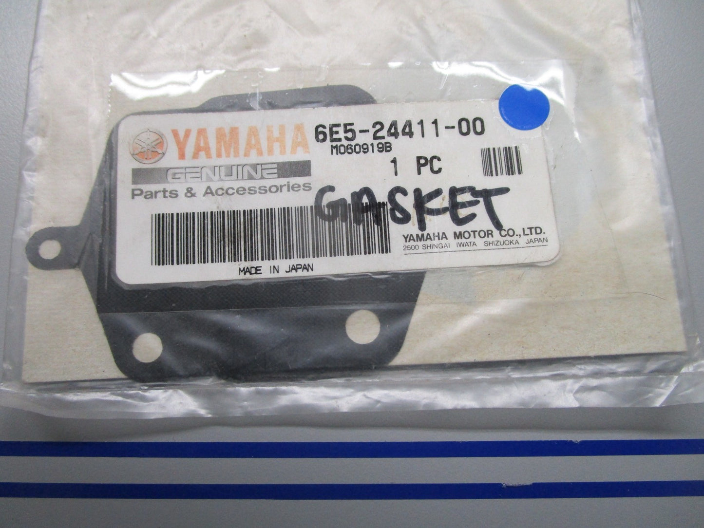 *NEW OEM* 0720 Yamaha Gasket 6E5-24411-00-00
