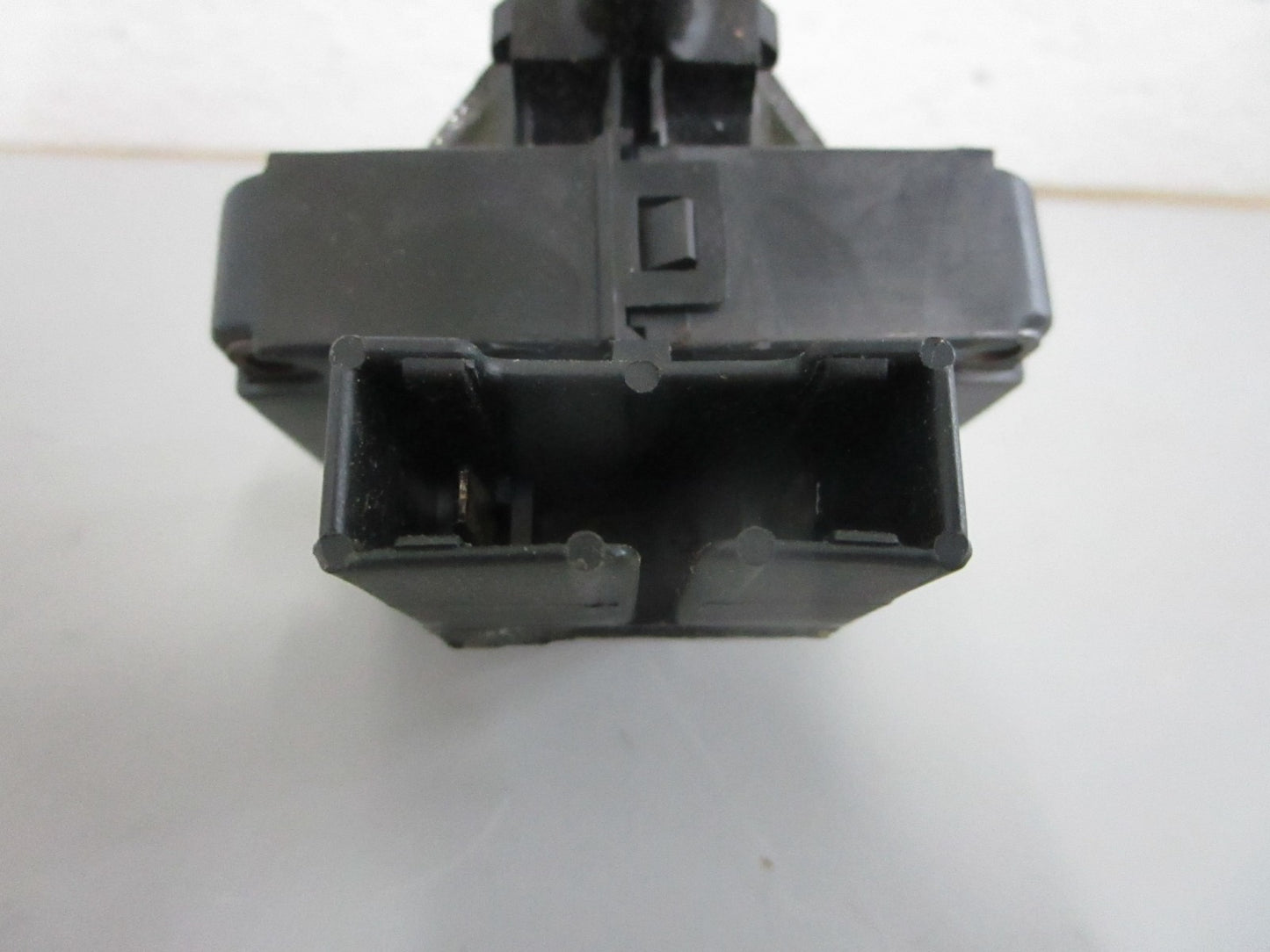 *NEW OEM* 0820 OMC Johnson Evinrude E-Coil 3854161