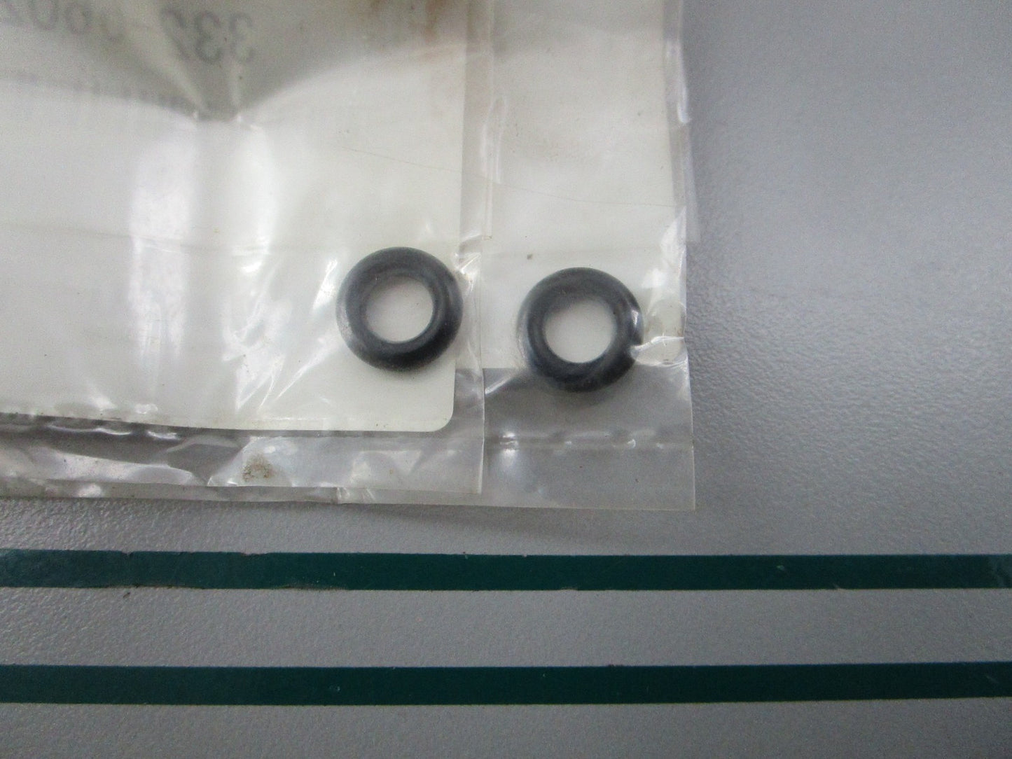 NEW OEM (LOT OF 2) 332-66021-0 332660210 Tohatsu O-Ring 0810