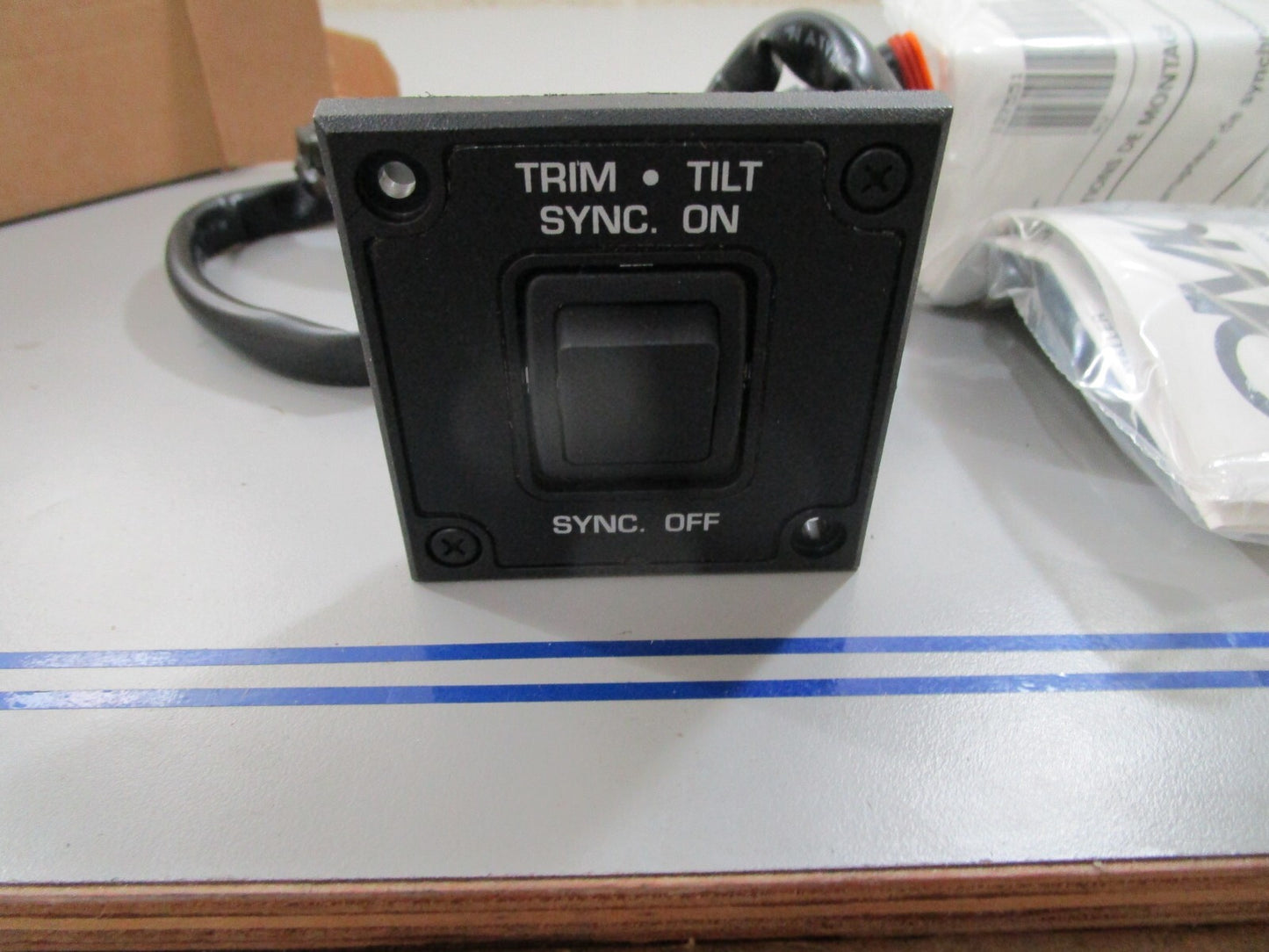 *NEW OEM* 0820 OMC Johnson Evinrude Trim Synchronizer Switch 176556 0176556