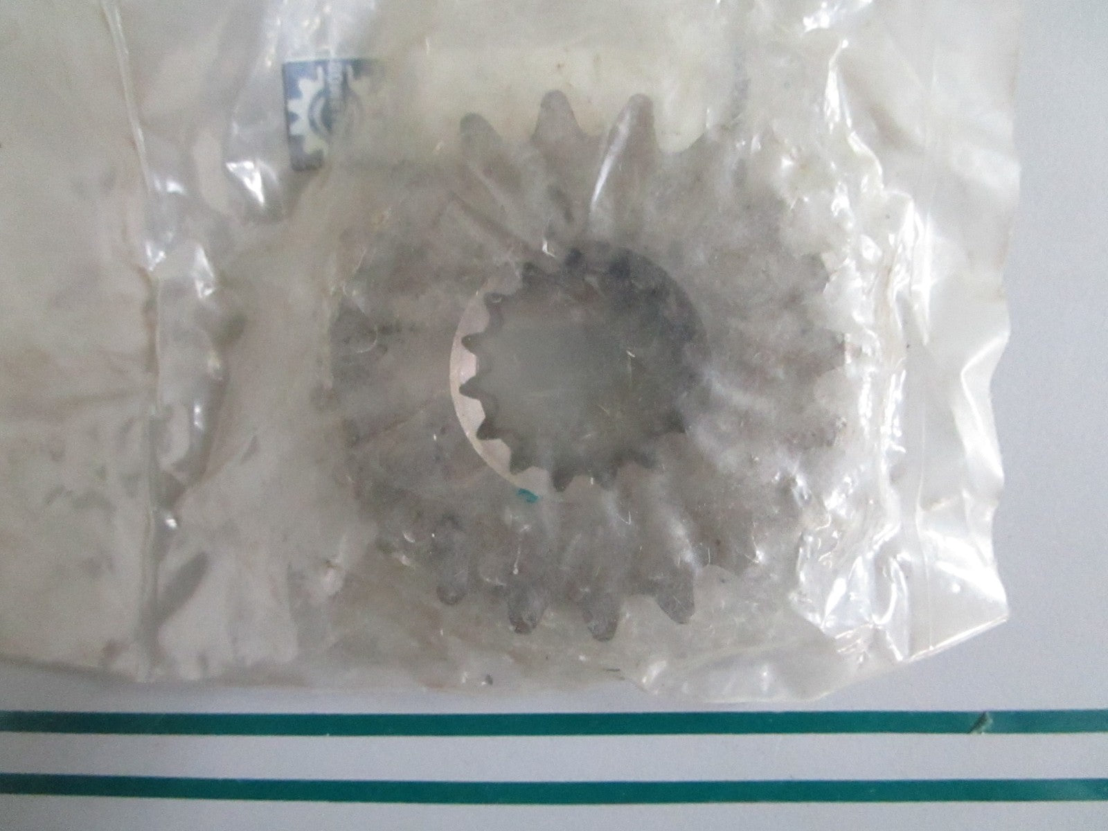 Ski-Doo BRP 504058800 Chaincase Drive Sprocket 20 Tooth NEW OEM 0820