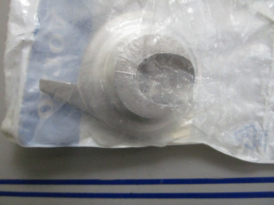 *NEW OEM* 0820 Volvo Penta Retainer 1543883