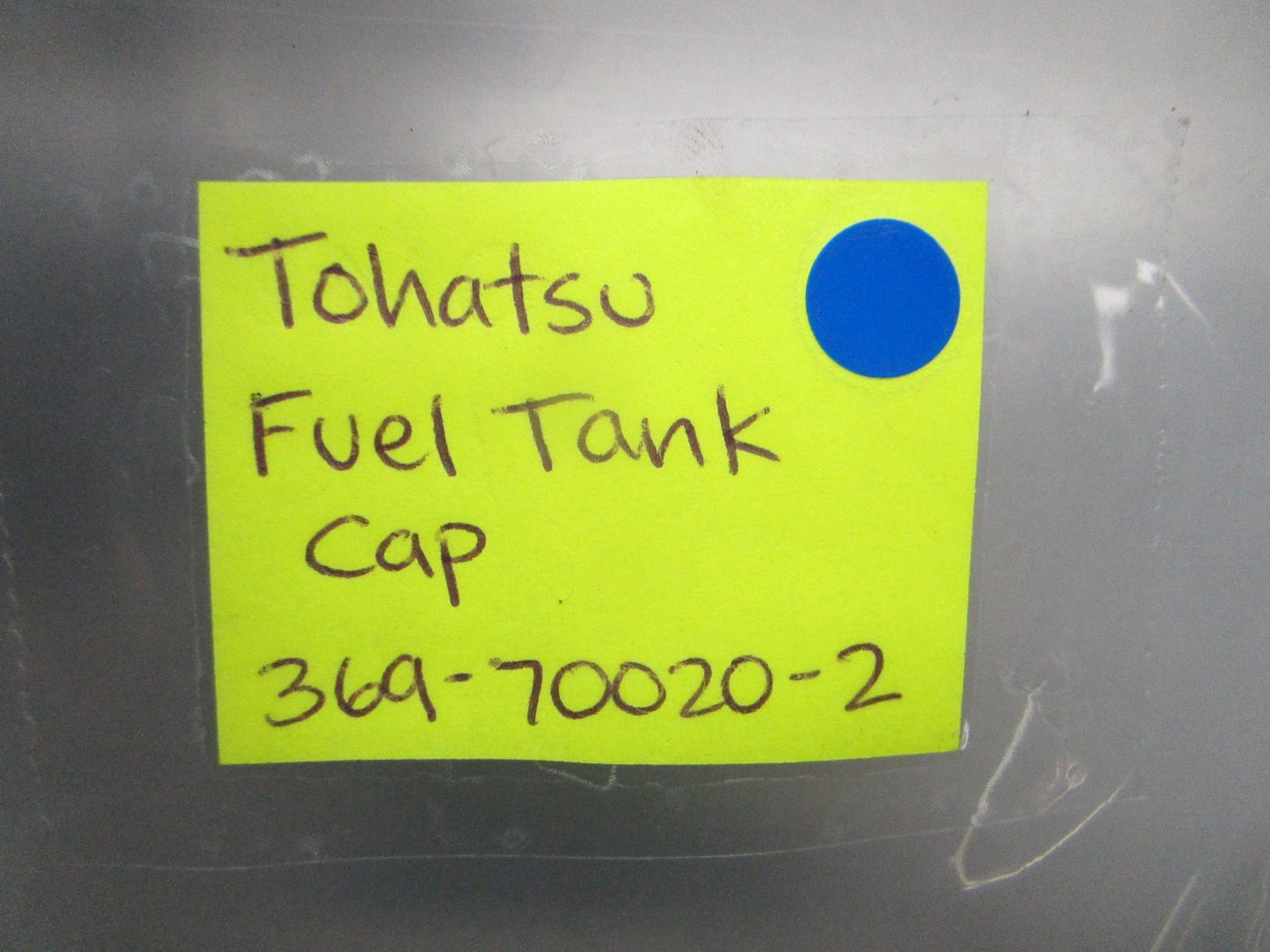 *NEW OEM* 0820 Tohatsu Fuel Tank Cap 369-70020-2