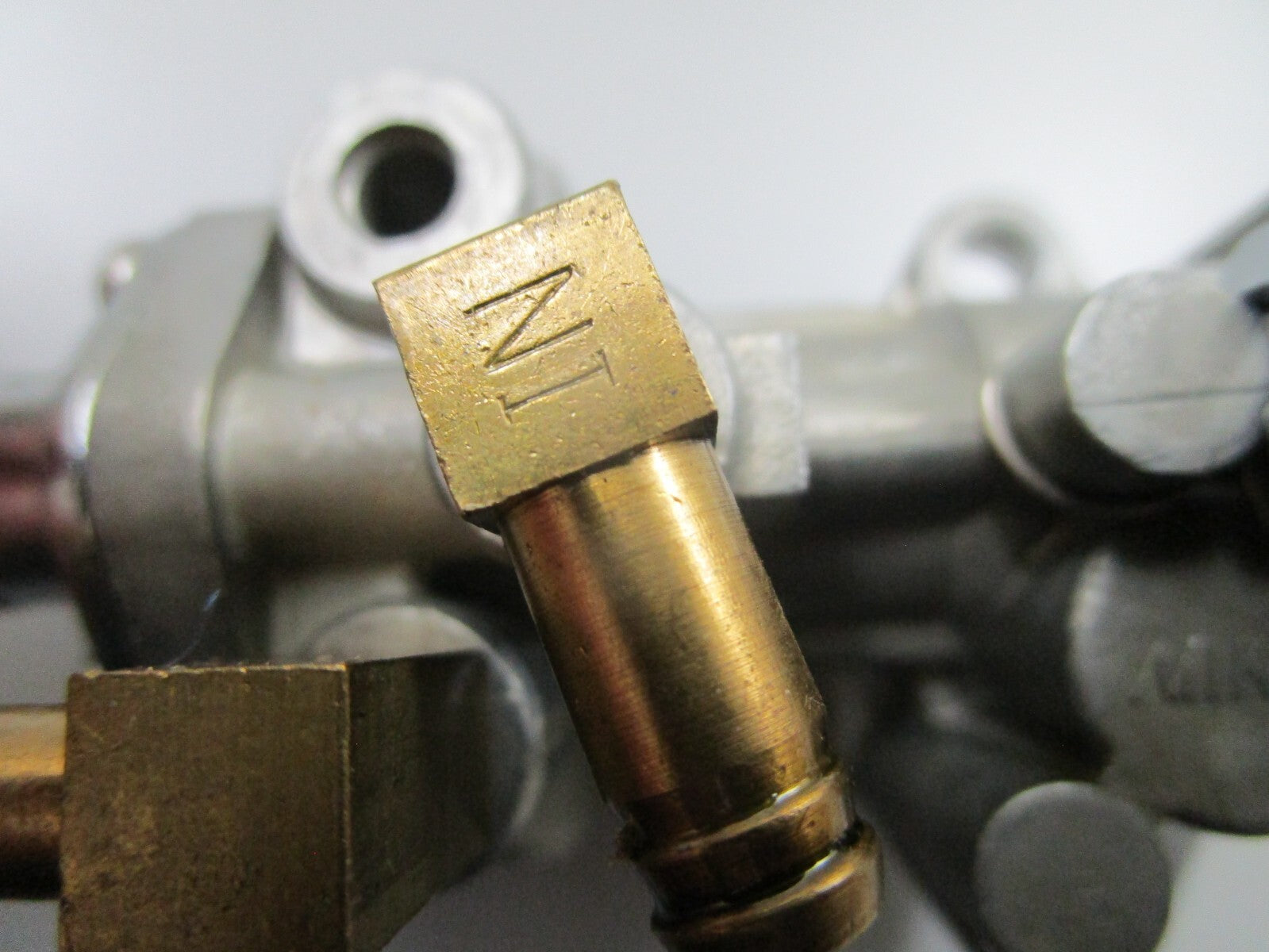 *NEW OEM* 0810 Tohatsu Nissan Oil Pump Assembly 3B7-09000-1 3B7-090-001