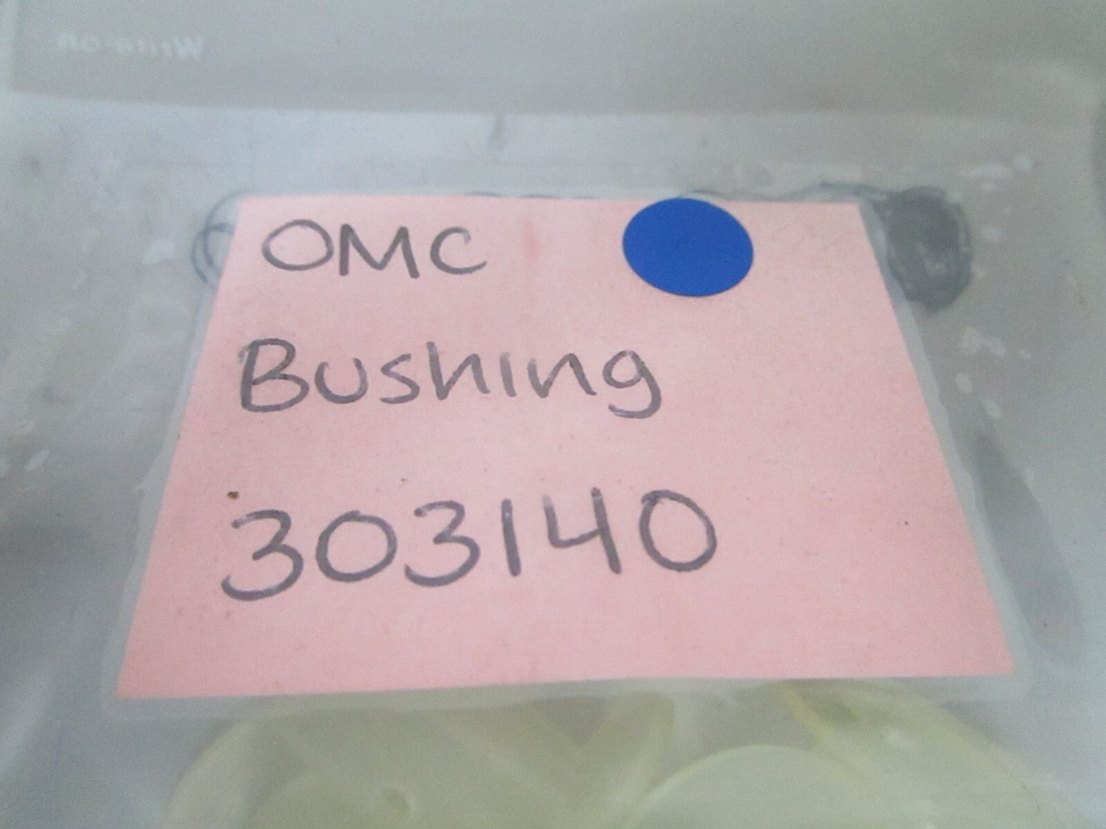 *NEW OEM* (LOT OF 2) 0810 OMC Johnson Evinrude Bushing 303140 0303140