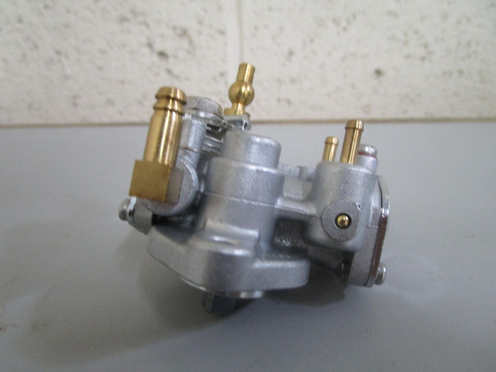 *NEW OEM* 0820 Mercury Quicksilver Oil Injection Pump 814579M