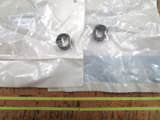 *NEW OEM* (LOT OF 2) 0750 Volvo Penta VALVE STEM SEAL 1306630