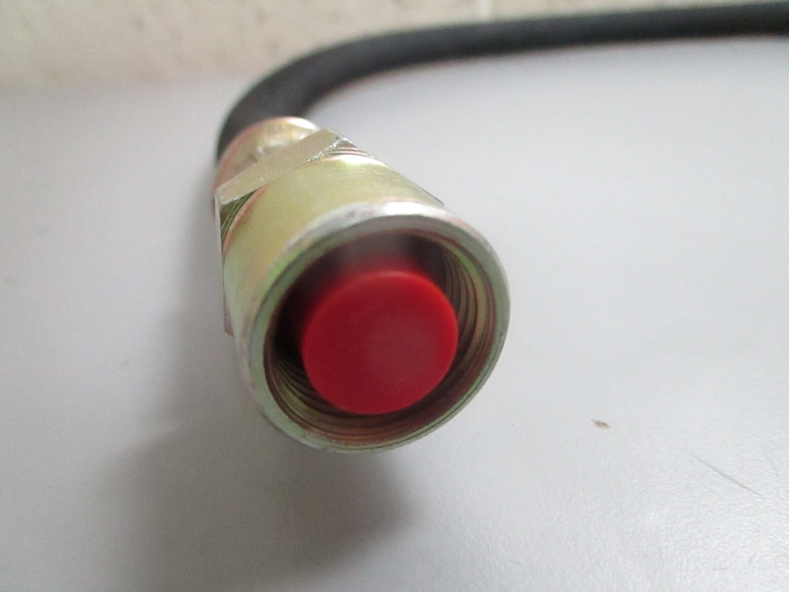 *NEW OEM* 0820 Volvo Penta Hose 866964