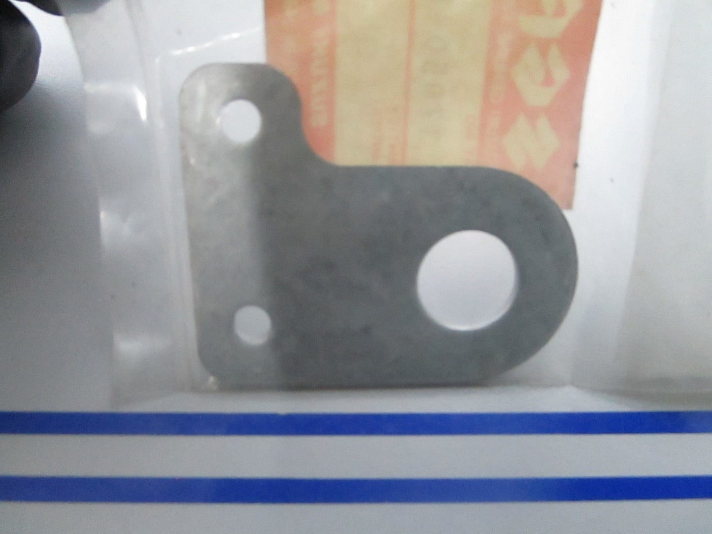 *NEW OEM* 0810 Suzuki Emergency Bracket 37950-93901-000