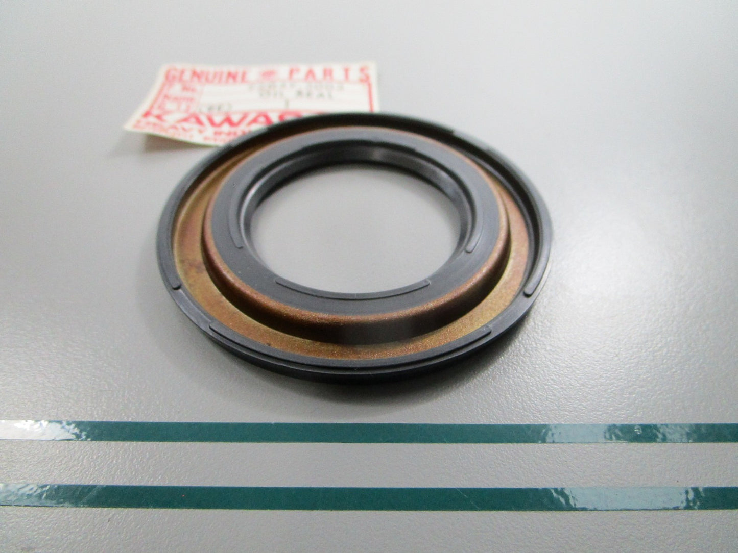 NEW OEM 92049-3003 Kawasaki Seal 0810