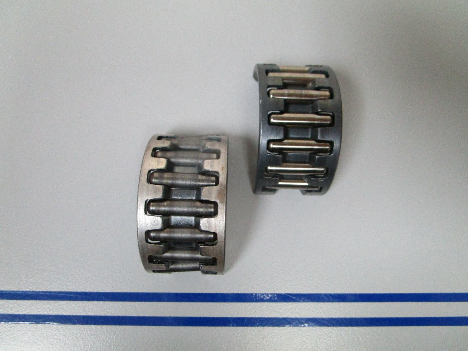 NEW OEM 396041 0396041 OMC Johnson Evinrude Rod Bearing Set 0720
