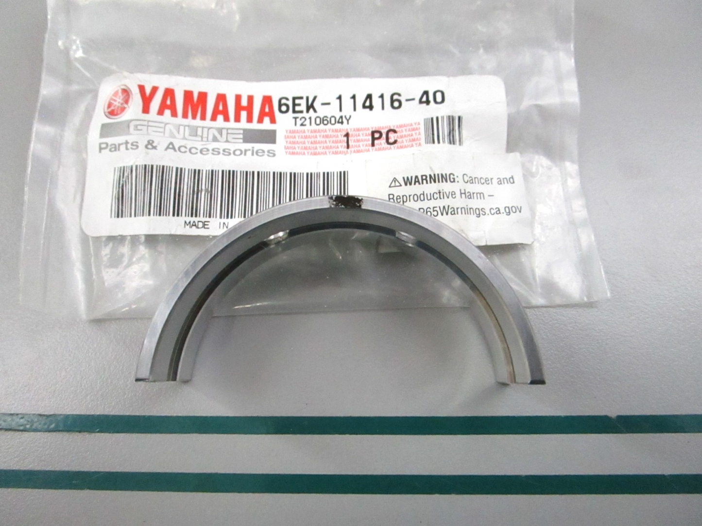 NEW OEM 6Ek-11416-40-00 Yamaha Crankshaft Plane Bearing 1 0810