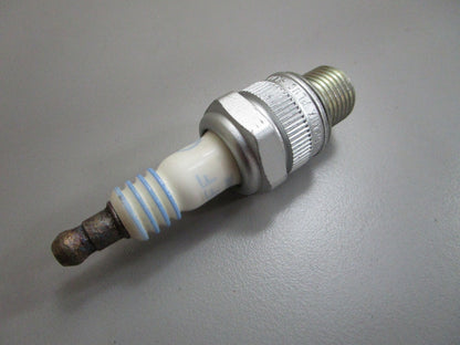*NEW* 0820 AC Delco Spark Plug M40FF