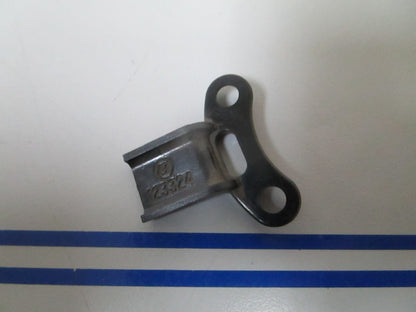 *NEW OEM* 0810 OMC Johnson Evinrude Retainer 123324 0123324